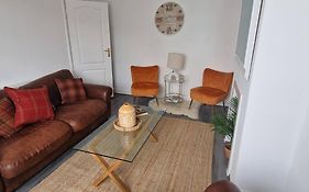 Home In Harrow/Wembley